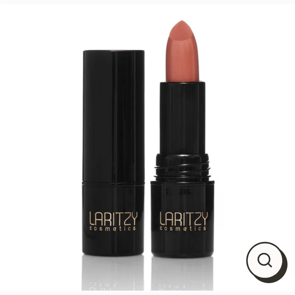 Laritzy Cosmetics Cream Lipstick. Taffy